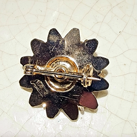 Vintage Coro black enamel fleur-de-lis rhinestone pearl brooch - Picture 5 of 6